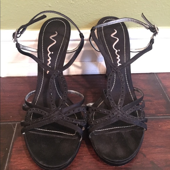 nina black heels